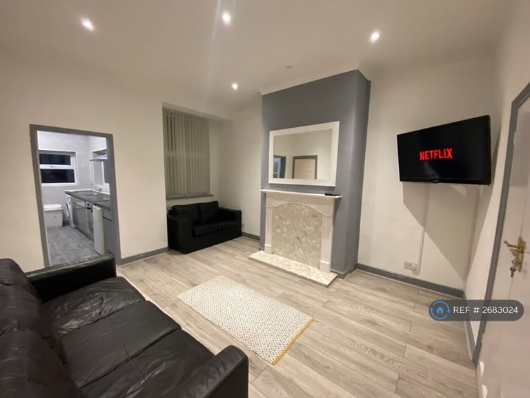 4 bedroom house in Burscough Street, Ormskirk, L39 (4 bed) (#2683024)