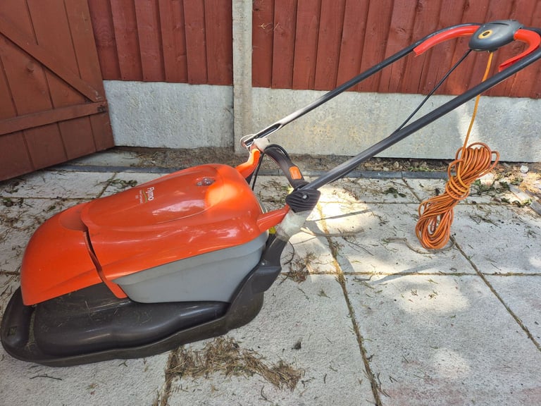 Lawnmower 