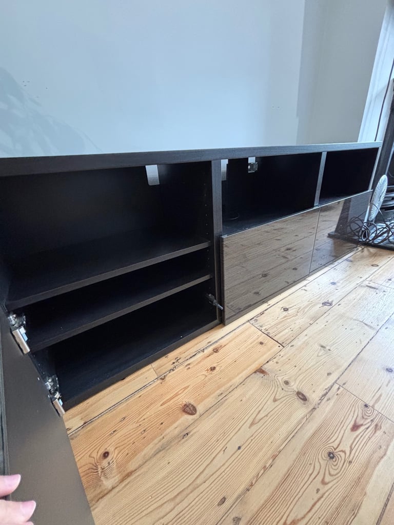 Free TV console - excellent condition