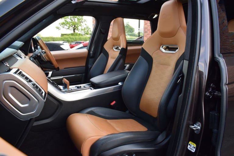 2021 62 LAND ROVER RANGE ROVER SPORT 5.0 P575 V8 SVR CARBON EDITION SUV 5DR PETR