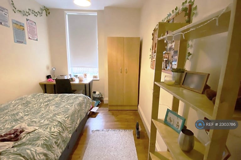 3 bedroom flat in Forsyth Road, Newcastle Upon Tyne, NE2 (3 bed) (#2303786)