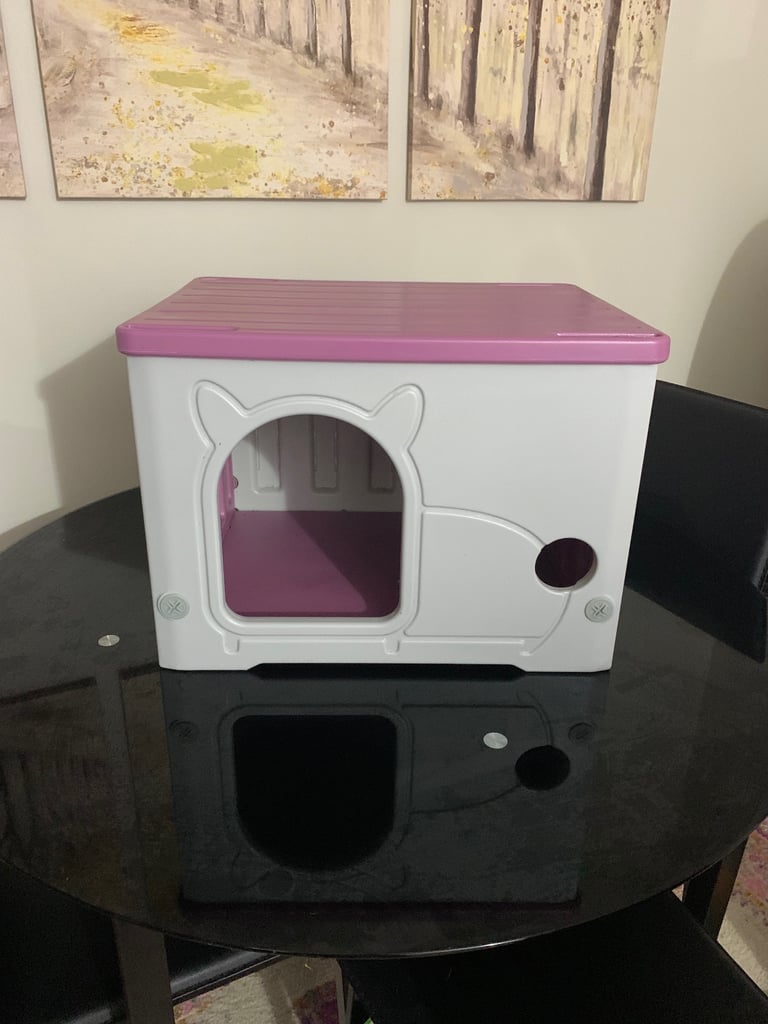 ⭐️Super cute cat/dog/rabbit/piggy houses x 4⭐️ 