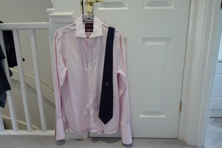 image for Men's shirt complete with cufflinks, tie and tie-pin