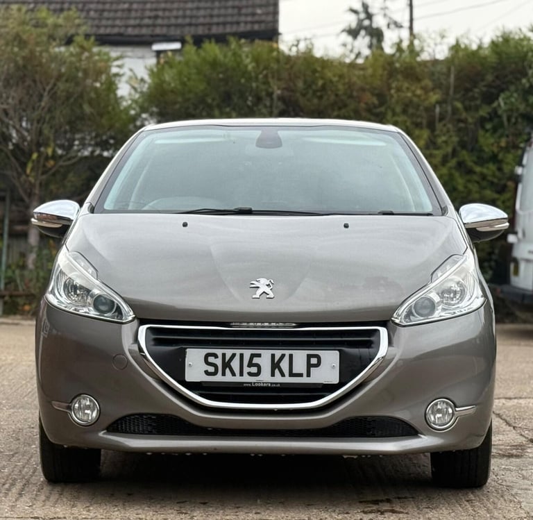2015 Peugeot 208 1.2 VTi PureTech Allure Euro 5 3dr Petrol