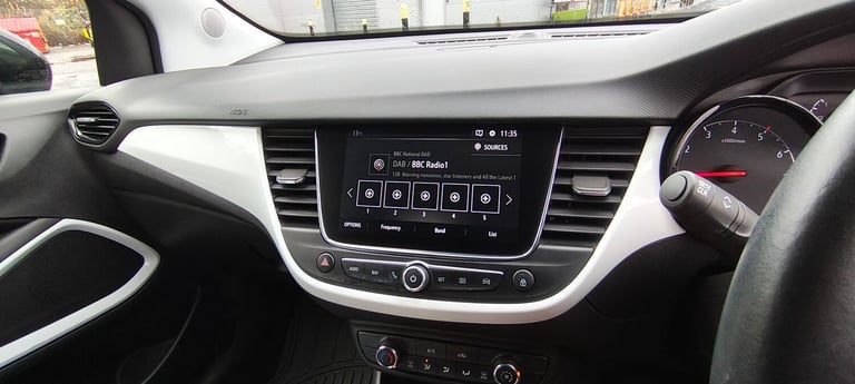 2021 Vauxhall Crossland X 1.2T [110] SRi Nav 5dr [6 Spd] [S/S] HATCHBACK PETROL Manual