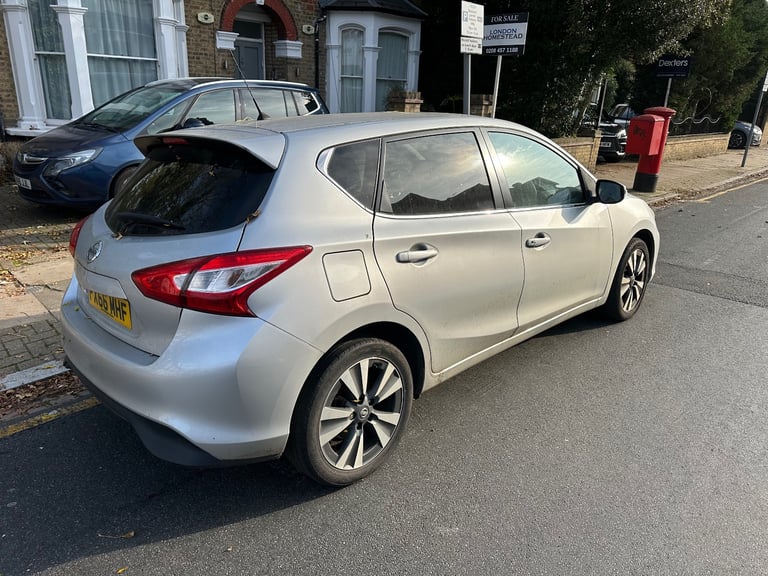 Nissan, PULSAR, Hatchback, 2016, Manual, 1197 (cc), 5 doors