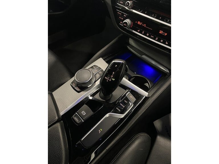 2018 BMW 5 Series 530d M Sport 4dr Auto SALOON DIESEL Automatic