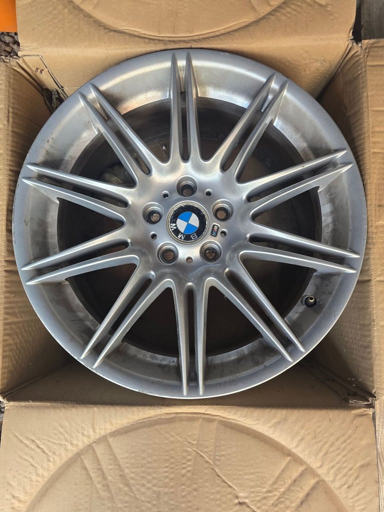 BMW Alloys 19" 