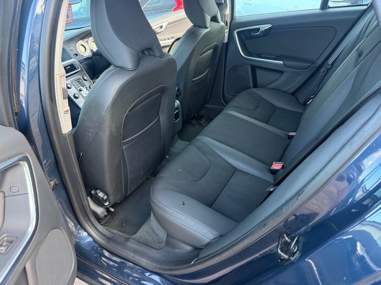 2012 Volvo V60 2.0 D3 SE Estate 5dr Diesel Manual Euro 5 (s/s) (163 ps) Estate Diesel Manual