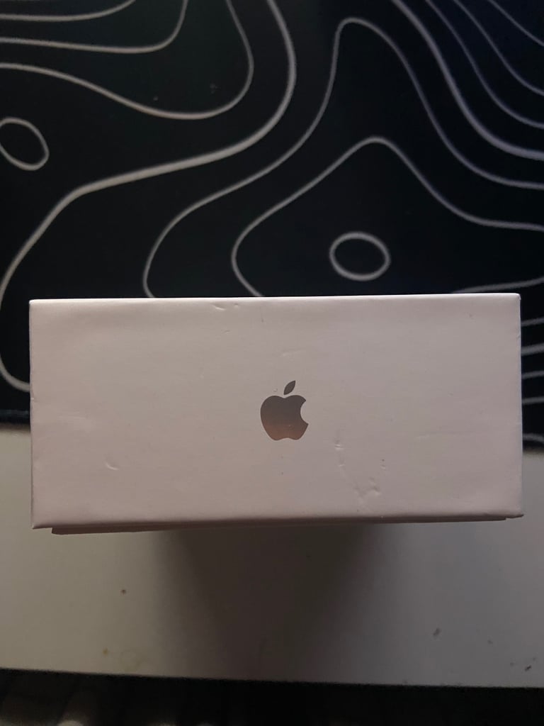 Apple Airpods 2nd Generation opened never used