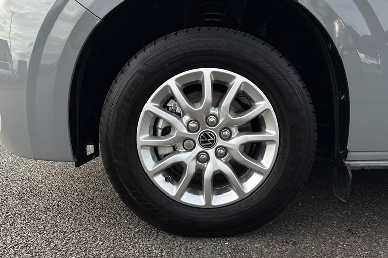 2025 Volkswagen Transporter T28 Panel Van Commerce Pro SWB 110 PS 2.0 TDI 6sp Manual -  Camper Sp...
