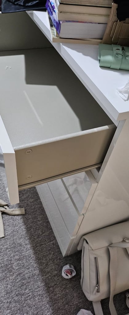 Drawer, like new 