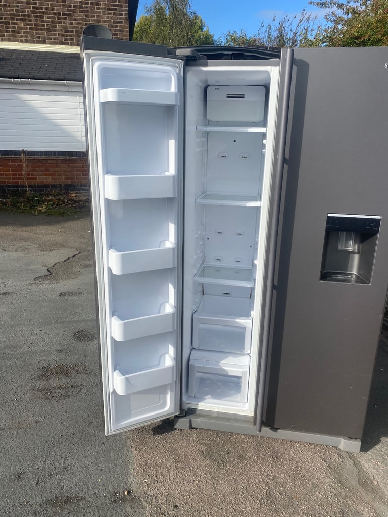 American Fridge Freezer Delivery Available 