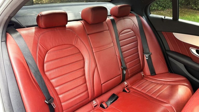 2014 Mercedes-Benz C Class 2.1 C220 BlueTEC AMG Line G-Tronic+ Euro 6 (s/s) 4dr Saloon Diesel Aut...