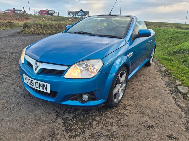 Vauxhall, TIGRA, Convertible, 2009, Manual, 1364 (cc),2 doors - Image 2