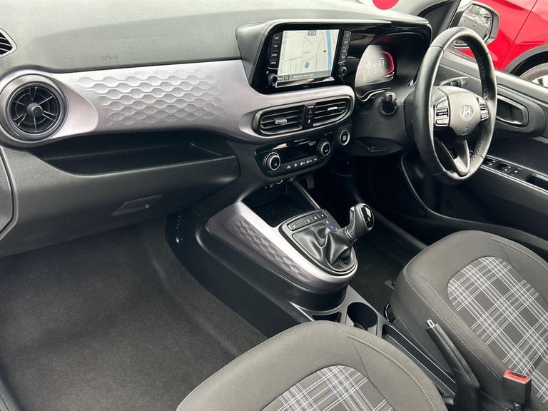 2024 Hyundai i10 1.0 Premium Hatchback 5dr Petrol Auto Euro 6 (s/s) (63 ps) Hatchback PETROL Auto...
