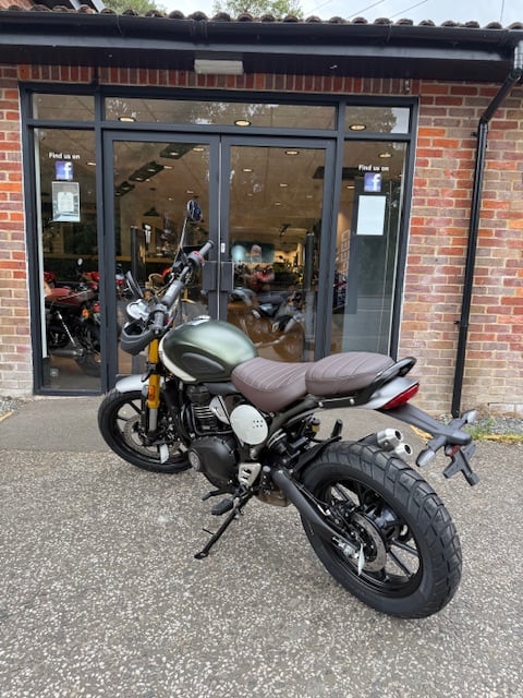 2025 TRIUMPH Scrambler 400 X