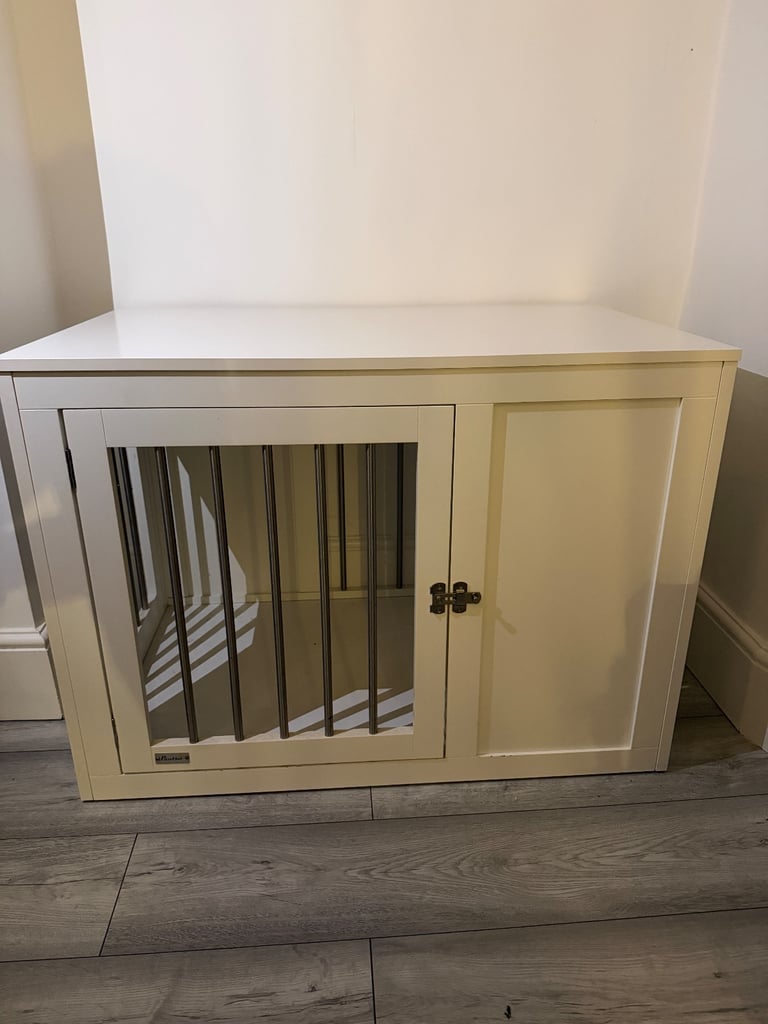 Stylish Wooden Dog Crate / Indoor Dog Kennel 