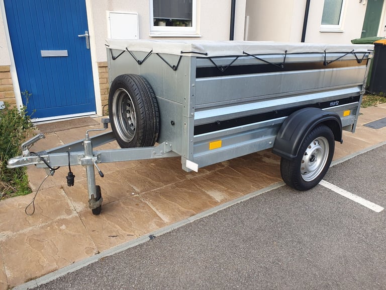 Martz Trailer with extended sides and cover 