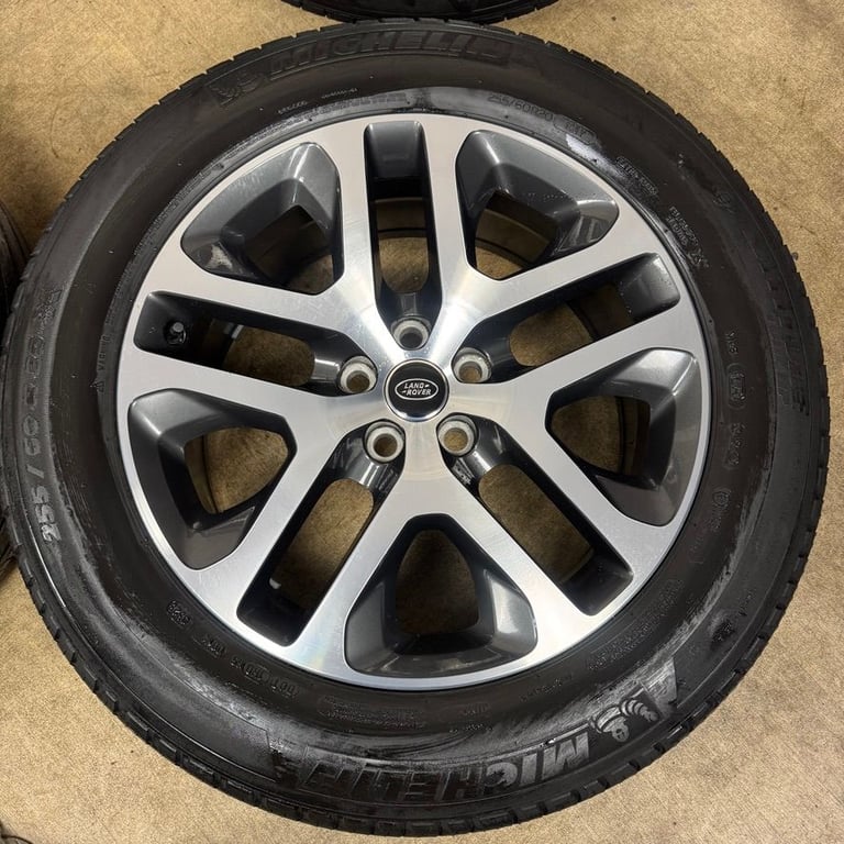 20'' GENUINE LAND ROVER DEFENDER DC 5095 ALLOY WHEELS TYRES ALLOYS