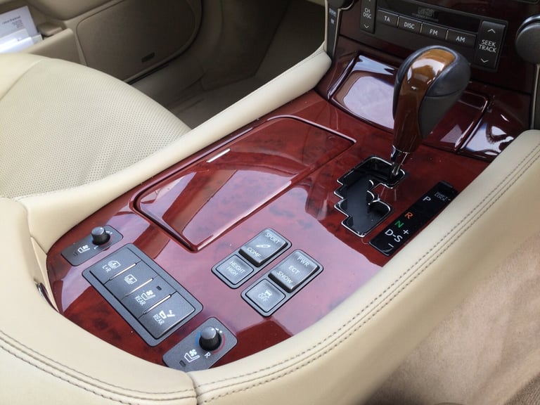 2006 Lexus LS 460 SE-L 4.6 V8 4dr Auto SALOON Petrol Automatic
