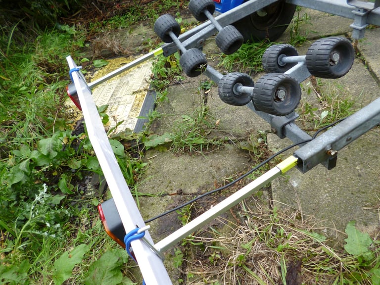 SNIPE JETSKI ROLLER TRAILER,BOAT/RIB/DINGHY/SEADOO/WAVERUNNER/PWC./JET SKI.