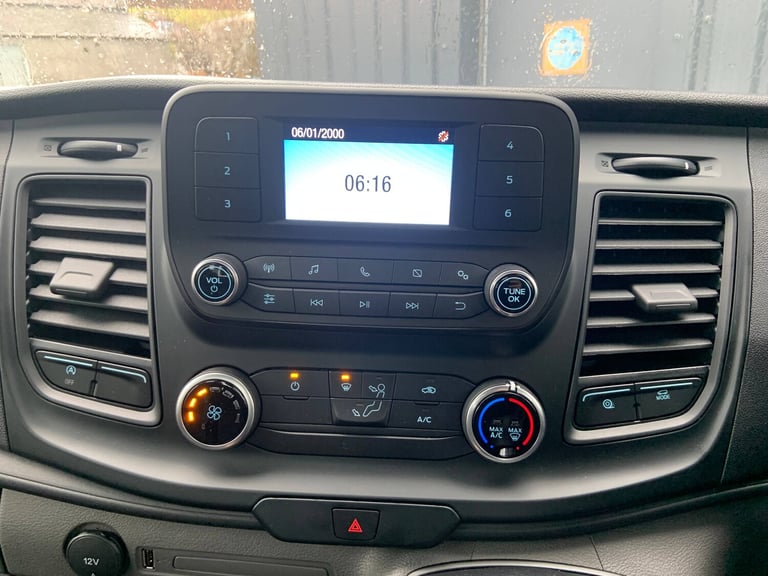 2024 Ford Transit 350 2.0 EcoBlue 130PS L2 RWD Tipper - Dual Rear Wheels tipper DIESEL Manual