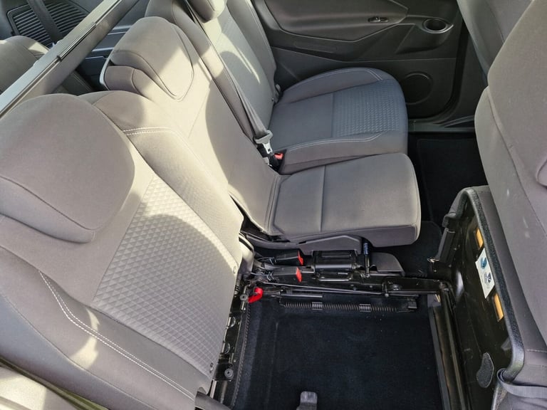 2016 Ford Grand C-MAX 1.5 TDCi Zetec MPV 5dr Diesel Manual Euro 6 (s/s) (120 ps)