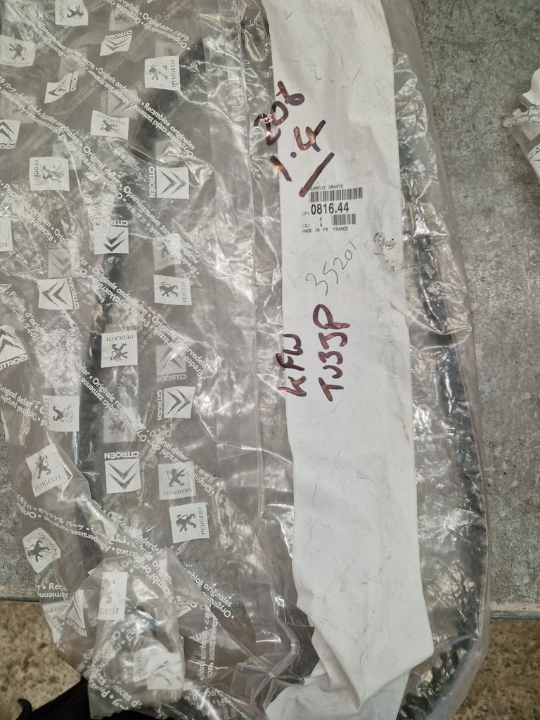 Peugeot/citroen 1.4 petrol timing belt