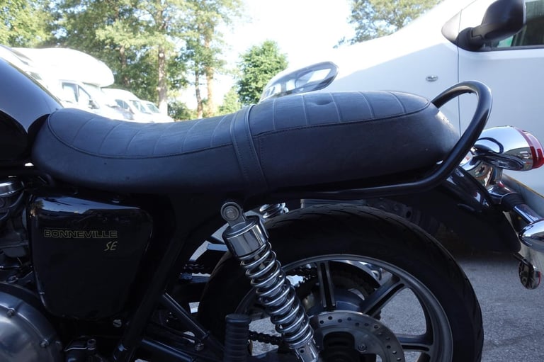 Triumph Bonneville BONNEVILLE 865 SE 2009/09