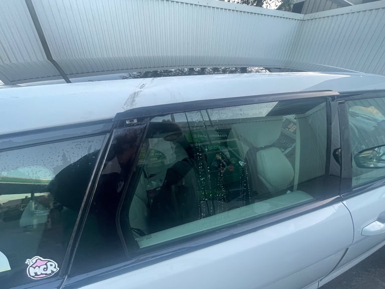 Land Rover, RANGE ROVER EVOQUE, Estate, 2012, Manual, 2179 (cc), 5 doors