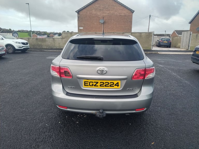 Toyota, AVENSIS, Estate, 2011, Manual, 1998 (cc), 5 doors