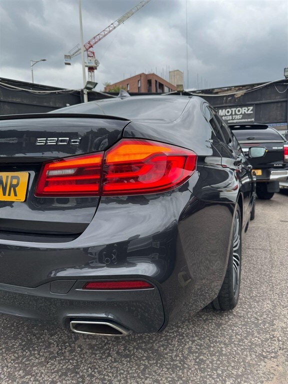 2019 BMW 5 Series 520d M Sport 4dr Auto SALOON DIESEL Automatic