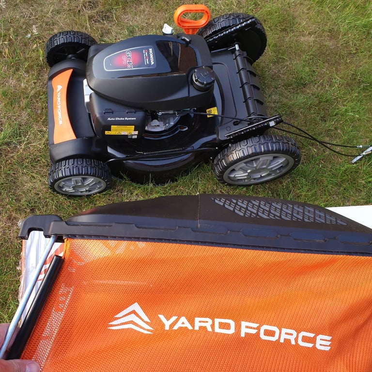 Yardforce GMH51 167cc Honda Engine 51cm Self-Propelled Petrol Lawn Mower Honda Engine Lawnmower