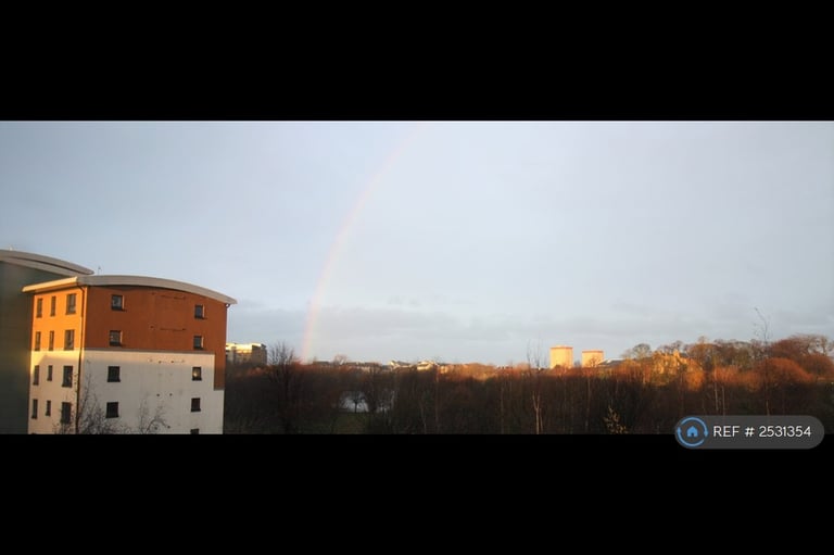 1 bedroom flat in Dalgety Road, Edinburgh, EH7 (1 bed) (#2531354)