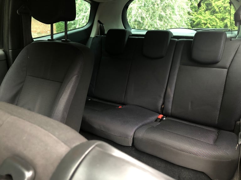 Renault, CLIO, Hatchback, 2007, Manual, 1390 (cc), 3 doors, Grey
