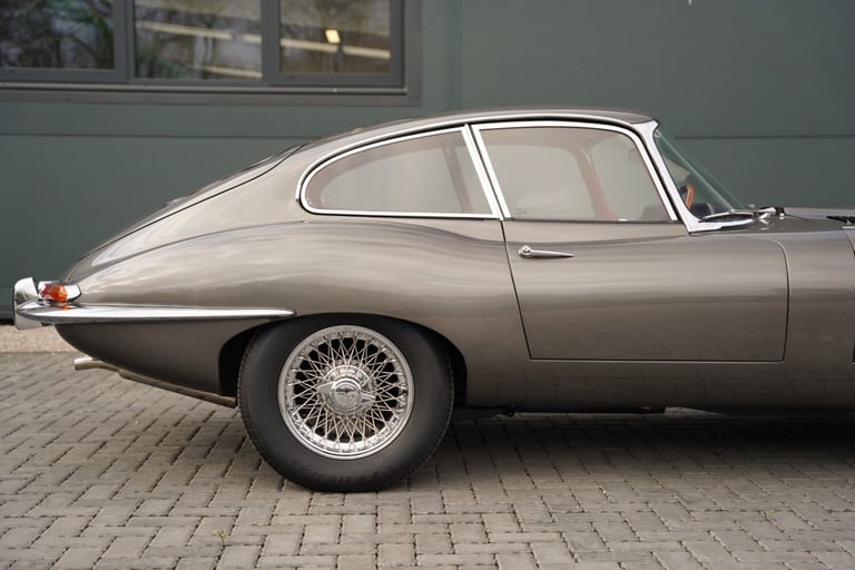 1963 Jaguar E-Type Series 1 3.8 Fixed Head Coupe