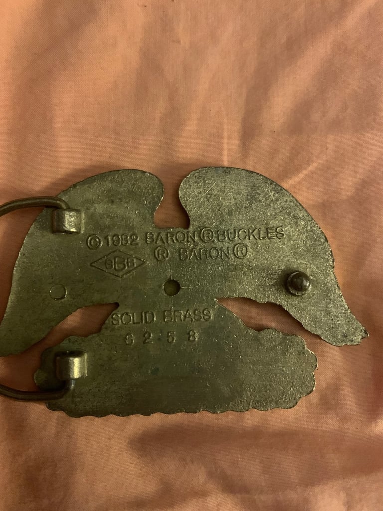 Belt buckle