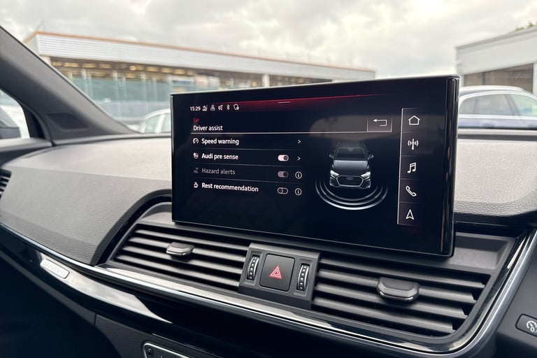 2022 Audi Q5 Edition 1 40 TDI quattro 204 PS S tronic SUV DIESEL Automatic