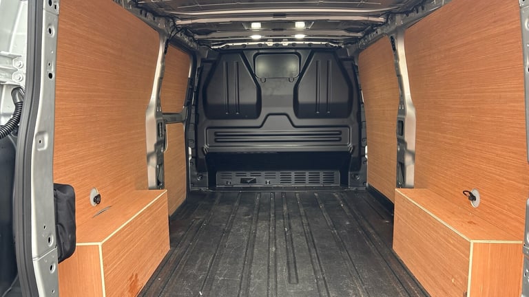 2025 Ford Transit Custom 2.0 EcoBlue 136ps H1 Van Limited Auto PANEL VAN DIESEL Automatic