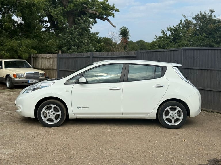 2016 Nissan Leaf 80kW Acenta 30kWh 5dr Auto HATCHBACK Electric Automatic