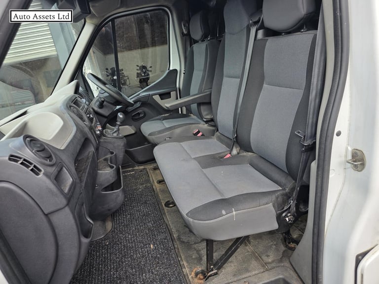 2015 Renault Master MML35dCi 125 Business Medium Roof Van PANEL VAN DIESEL Manual