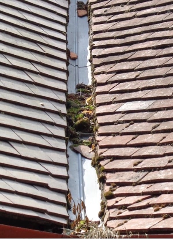 image for LEAKING ROOF VALLEY OR ROOF JOIN