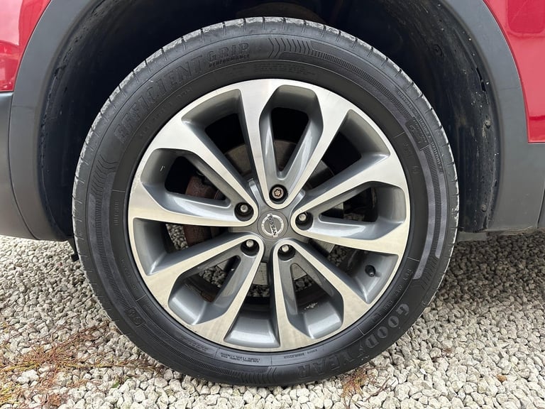 2011 Nissan Qashqai 1.5 dCi Tekna 2WD Euro 5 5dr HATCHBACK Diesel Manual
