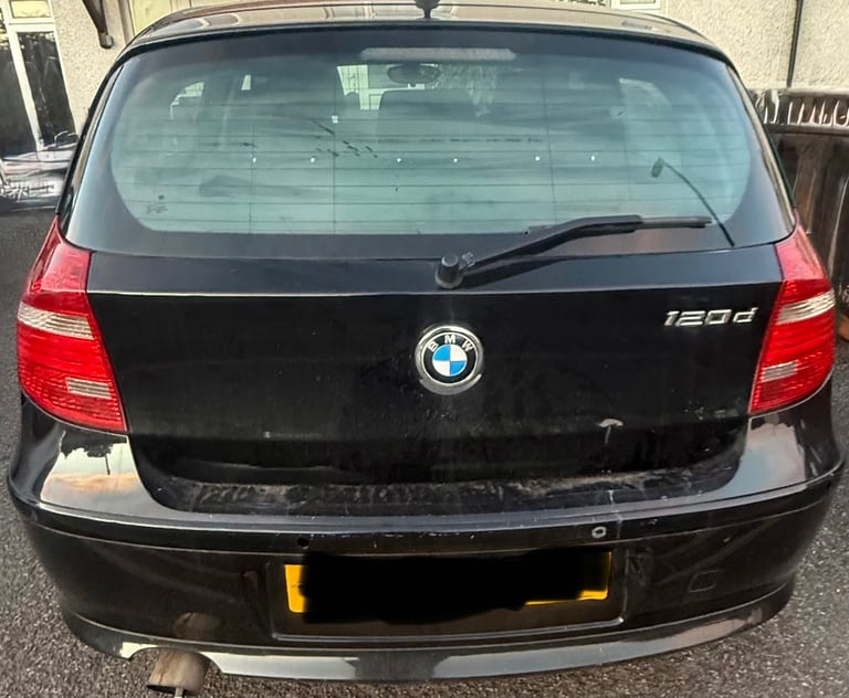 BMW, 1 SERIES, Hatchback, 2011, Manual, 1995 (cc), 5 doors