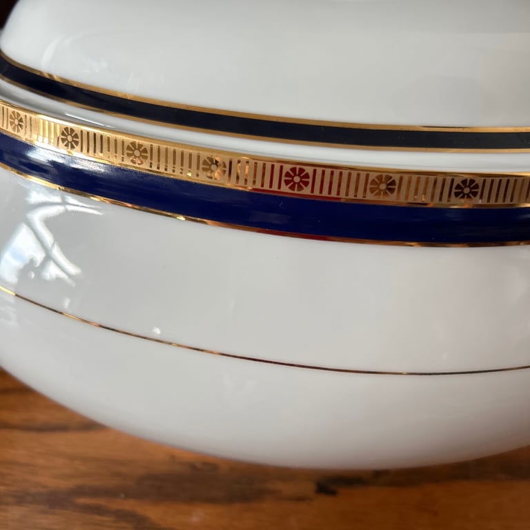 Serving dish Tureen Soup Stew Pot