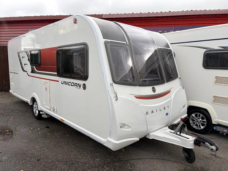 Bailey Unicorn Valencia 4 berth 2017 mover ***NOW SOLD***