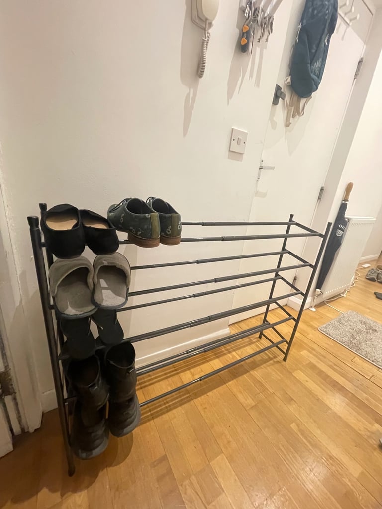 DUNELM 5-tier Extendable Metal Shoe Rack | in Putney, London | Gumtree