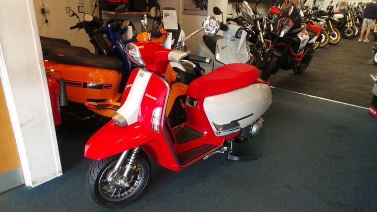 image for 2025 Lambretta Series 3 0 Scooter 