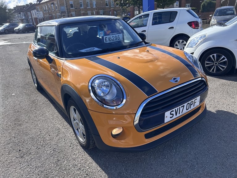 2017, MINI HATCH 1.5 Cooper 3-Door Hatch Orange Manual Petrol